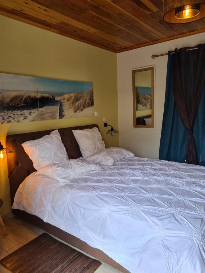 Chambres Et Tables D'Hote Du Voyageur Ла-Плен-де-Пальмист Экстерьер фото